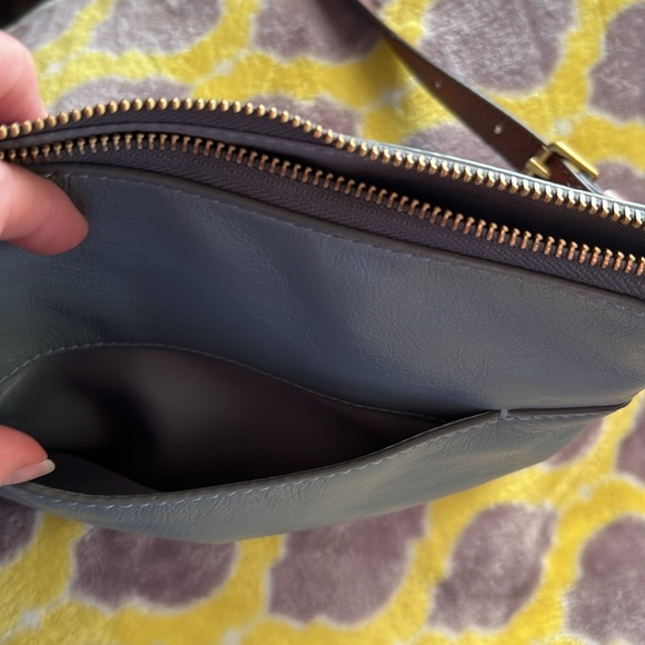 Handbag - Picture 7 of 7